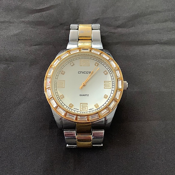 Chico's Women's Ladies Gold & Silver Pave Crystal Bezel Oversized Wristwatch - Picture 1 of 4